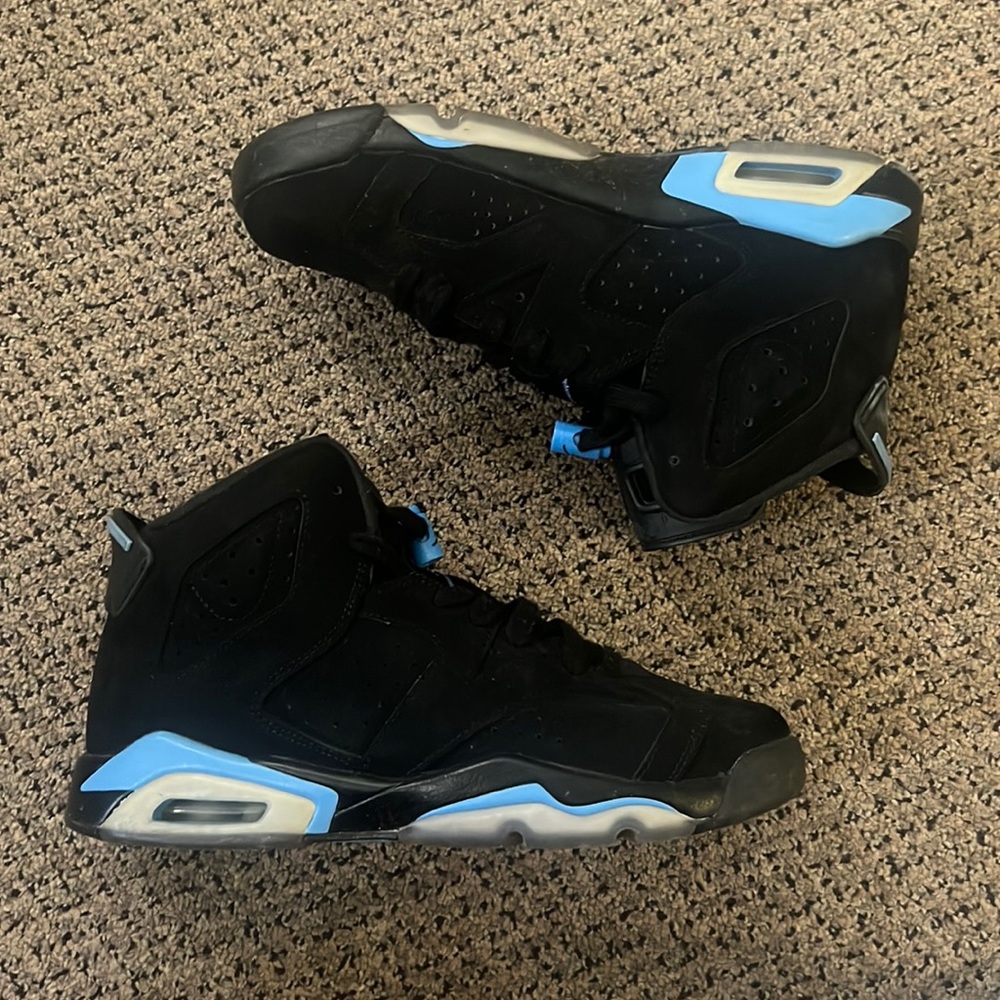 Jordan 6 Retro UNC